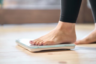 体重を気にする女性