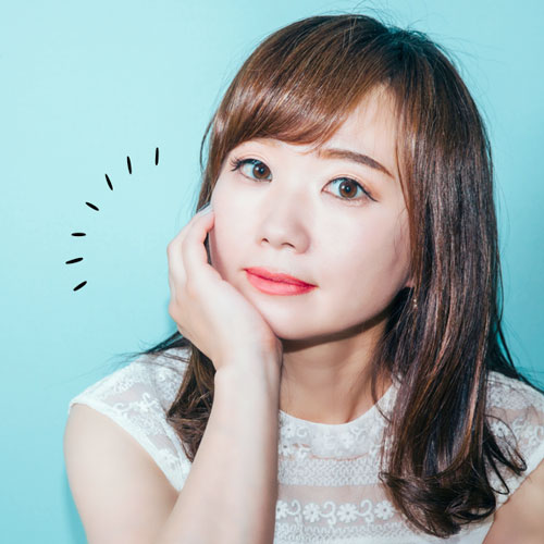 親知らずが生えている歯を押す様子