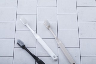 歯磨き　しすぎ　歯肉退縮　矯正　歯ブラシ　磨き方　ブラッシング